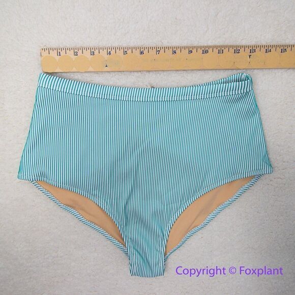NEW Rhythm x Free People Noumea boy leg bikini bottom, size L - Picture 4 of 11